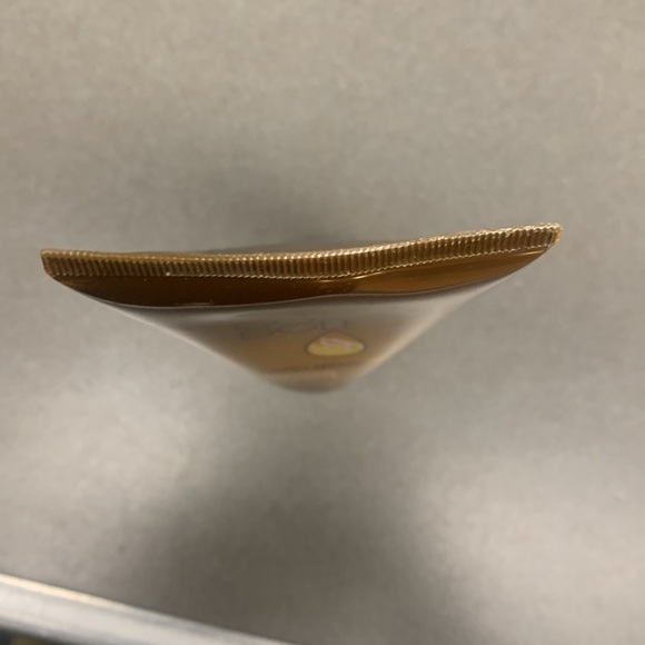 Avon Skin So Soft Satin Glow Body Lotion Brand New Factory Sealed Bath and Body - Picture 3 of 12